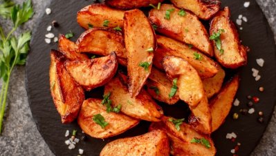 Křupavé pečené brambory v marinádě