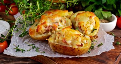 Brambory plněné tvarůžky