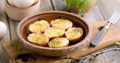 Plněná vejce ve skořápkách