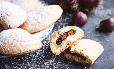 Pečené sladké ravioli s kaštanovou náplní a amarettem