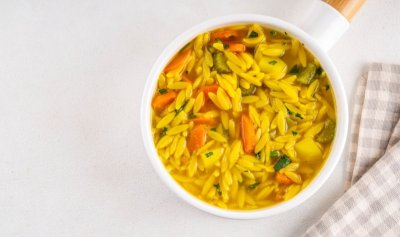 Italská polévka pastina