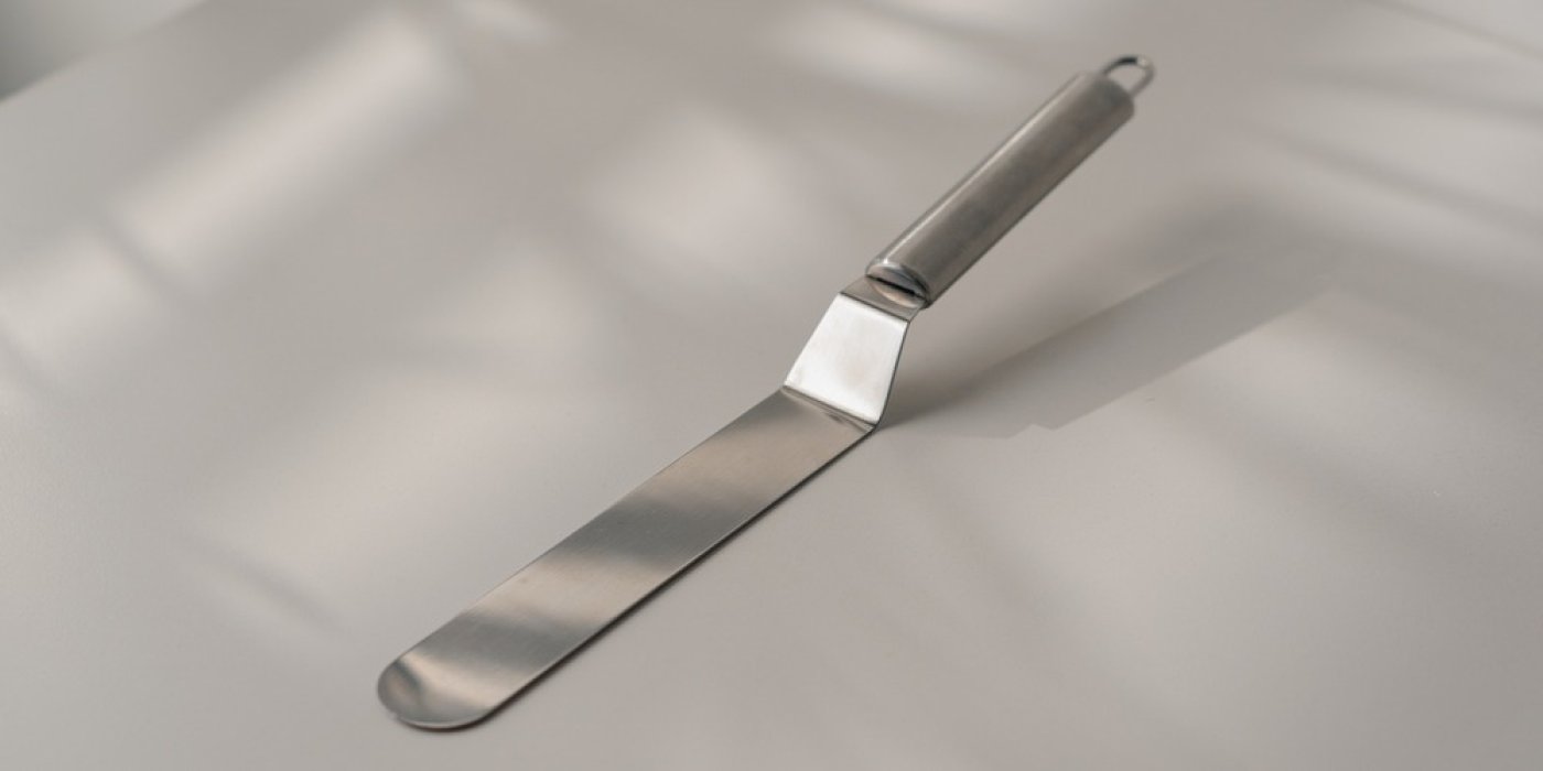 Cukrářská špachtle nebo paleta