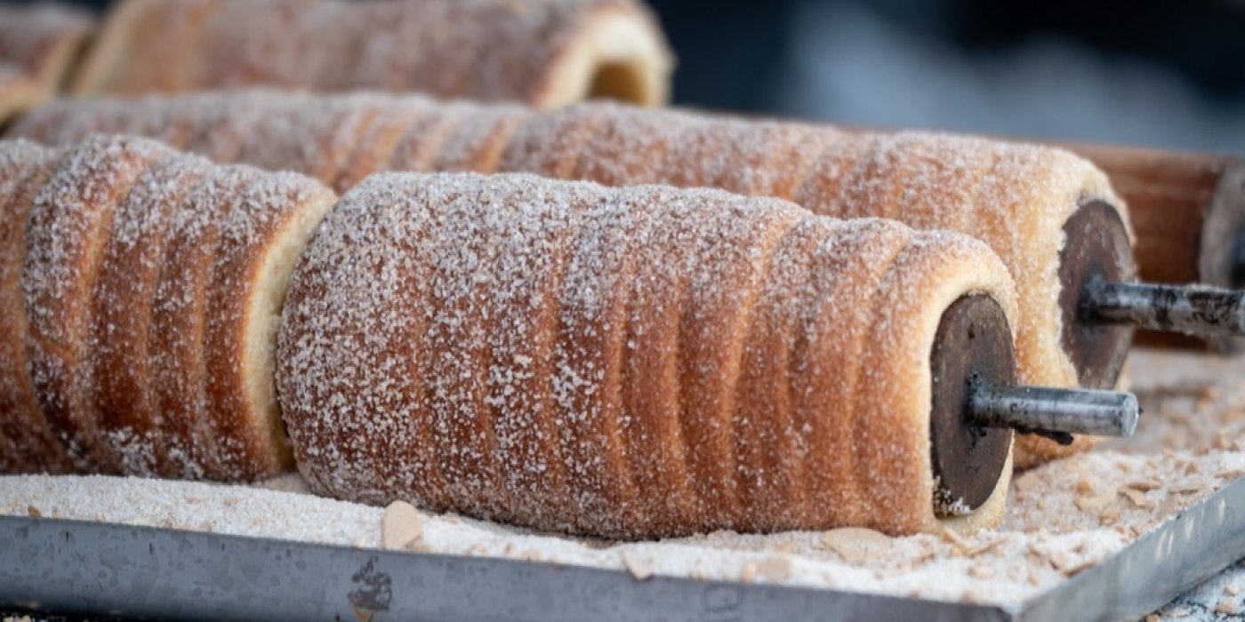 Upečené trdelníky na formě