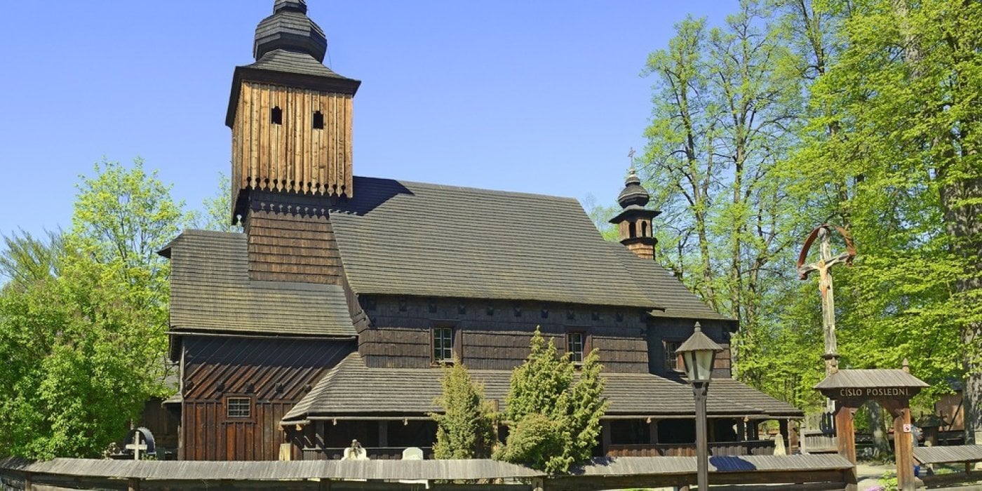 Kostel svaté Anny ve Valašském muzeu v přírodě