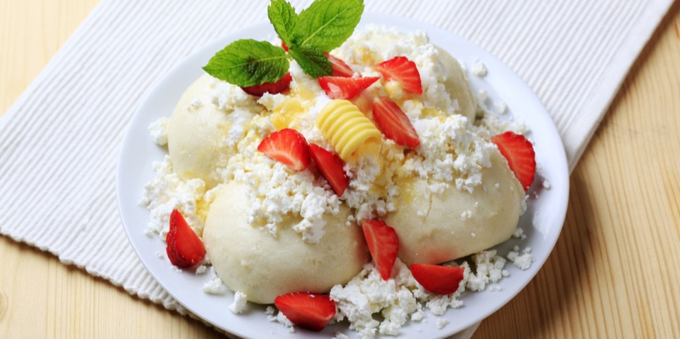 Kynuté knedlíky s jahodami